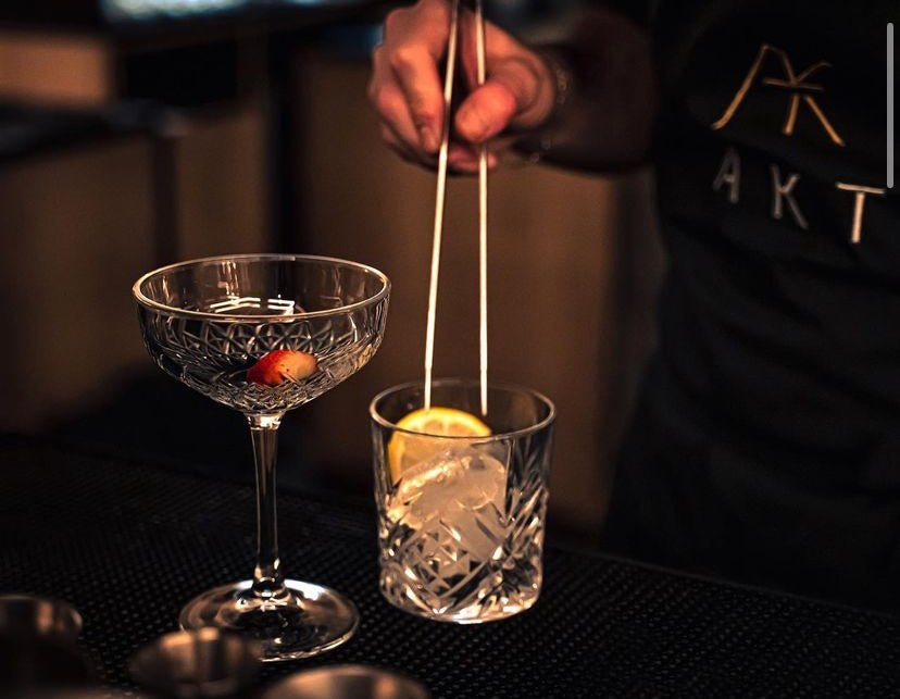 AKT Herbal Infused Gin with Lime, Grapefruit, Kumquat 50 CL, 38%